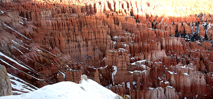 Bryce Canyon National Park 
Bryce Canyon National Park Winter 06