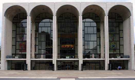 New York Lincoln Center Metropolitan Opera