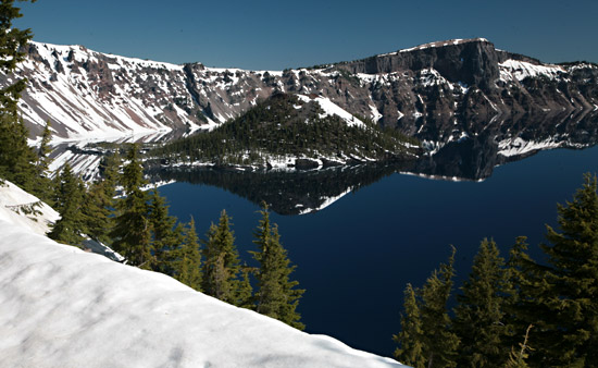 Crater Lake National Park 
Wizard Island seen from Crater Lake Lodge