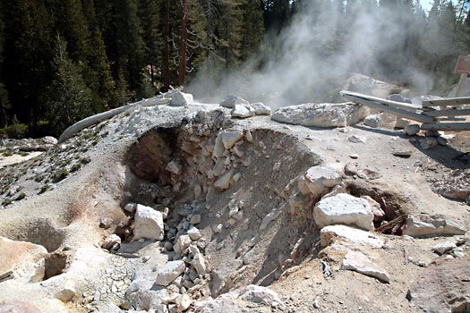 Lassen Volcanic National Park 
Devils Kitchen