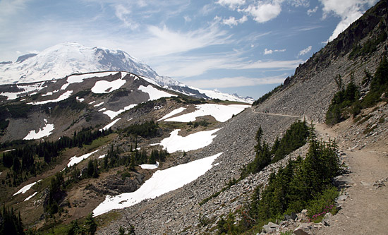 Mount Rainier National Park 
Trail to Frozen Lake