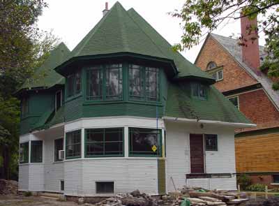 Thomas Gale , Frank Lloyd Wright